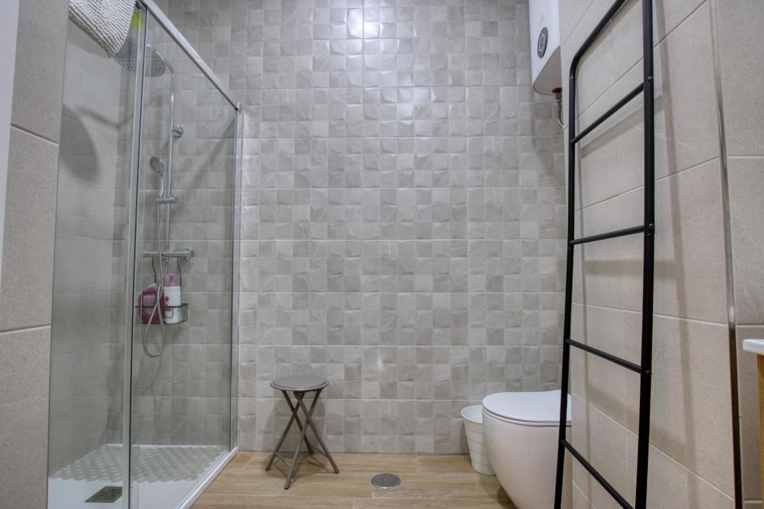 Apartamento Lokys Centro Ciudad, Parking Privado Gratuito Murcia Eksteriør billede